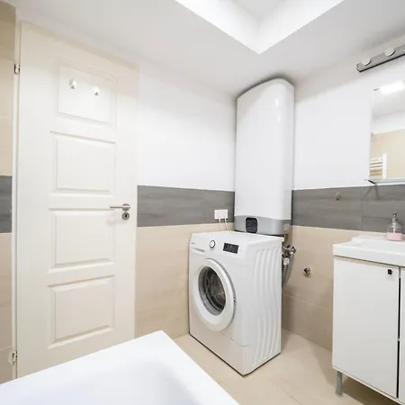 Lejlighed Park Harmony Duplex - Near Heroes' Square