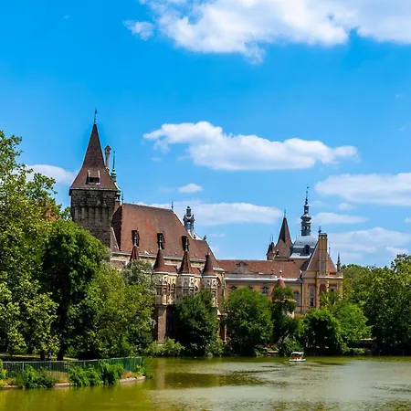 Apartamento Park Harmony Duplex - Near Heroes' Square Budapest