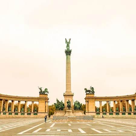 Apartamento Park Harmony Duplex - Near Heroes' Square Budapest